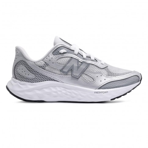 Tênis New Balance Fresh Foam Arishi V4 Feminino Prata / Branco