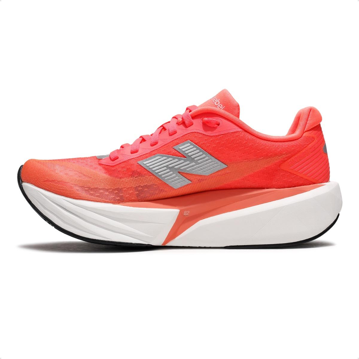 Tenis New Balance Fuelcell Rebel V5 Feminino Rosa / Coral
