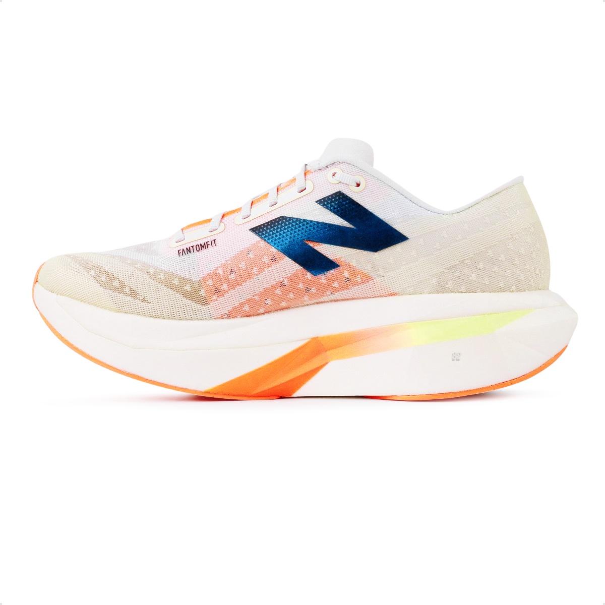 Tenis New Balance Fuelcell Supercomp Elite V4 Feminino Bege