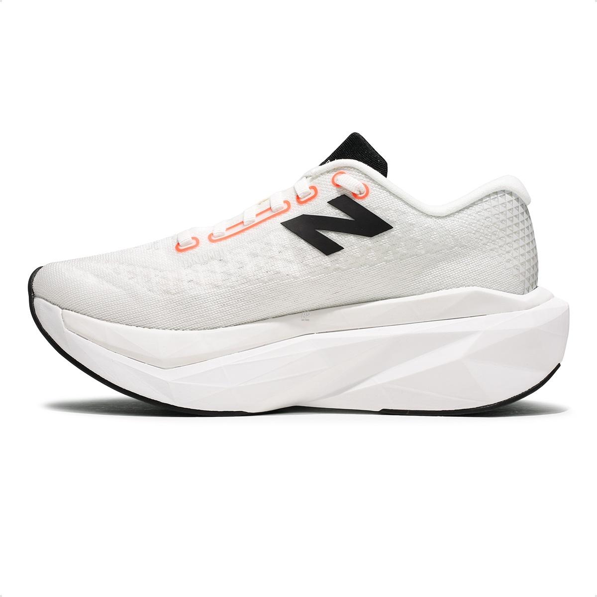 Tênis New Balance FuelCell Supercomp Trainer v3 Feminino Branco