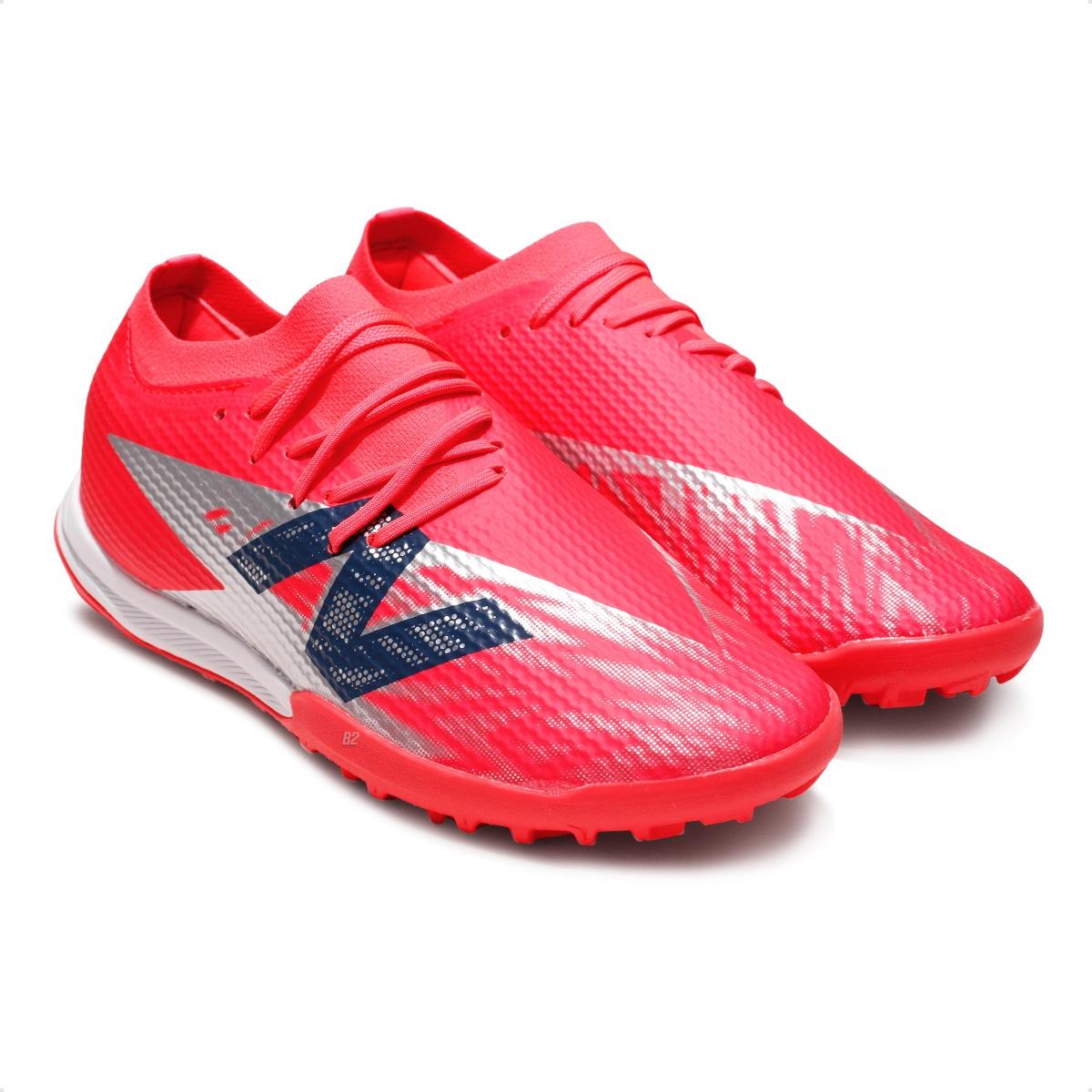 Chuteira Society New Balance Furon Team Tf V8 Unissex Rosa / Coral