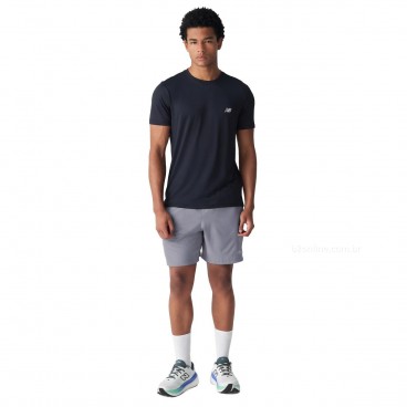 Bermuda New Balance Sport Essentials 7 Masculino Cinza