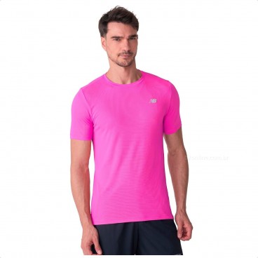 Camiseta New Balance Sport Essentials Masculina Rosa / Rosa