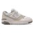 Tênis New Balance 550 Feminino Branco / Bege