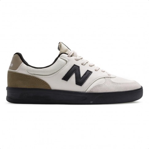 Tênis New Balance Ct300 v3 Masculino Bege / Preto