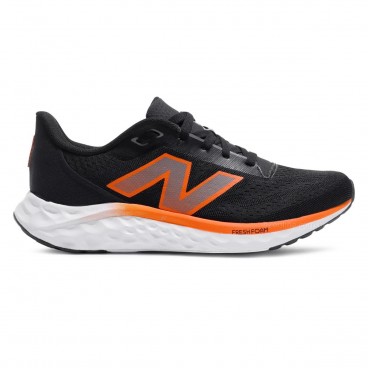 Tênis New Balance Fresh Foam Arishi V4 Masculino Preto / Laranja