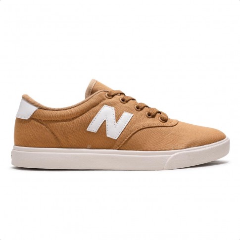 Tênis New Balance 55 Unissex Caramelo / Branco