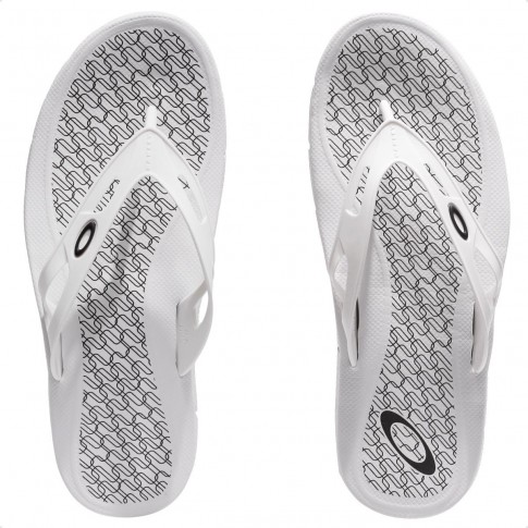 Chinelo Oakley Operative Heritage Masculino Branco / Preto