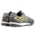 Chuteira Society Umbro Pro 5 Bump Club Masculina Preto / Dourado