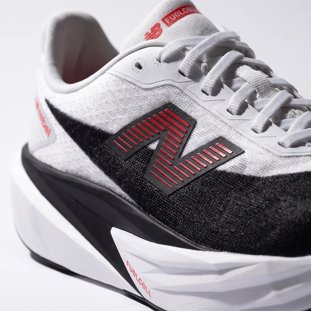 New Balance FuelCell Rebel v5