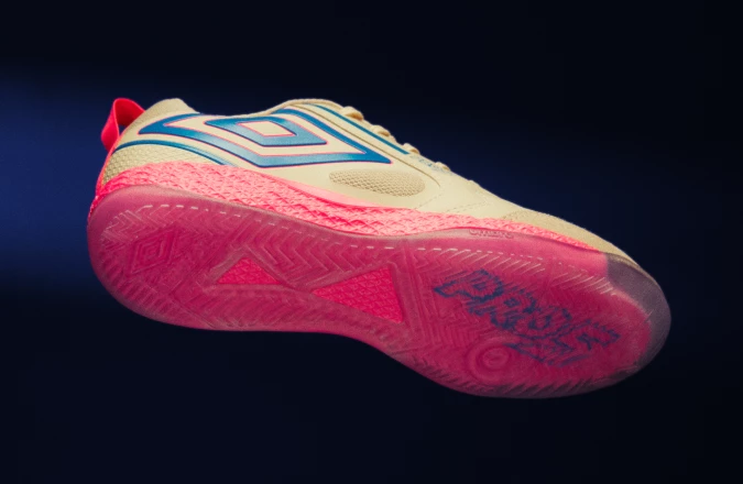 Chuteira Futsal Umbro Pro 5 Bump Masculina