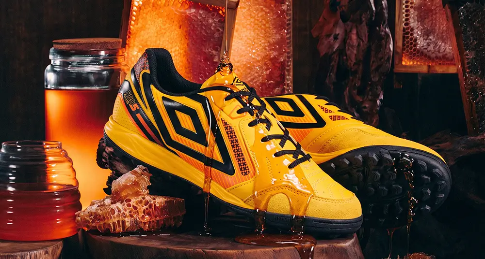 Chuteira Society Umbro Pro 5 Bump Club Unissex